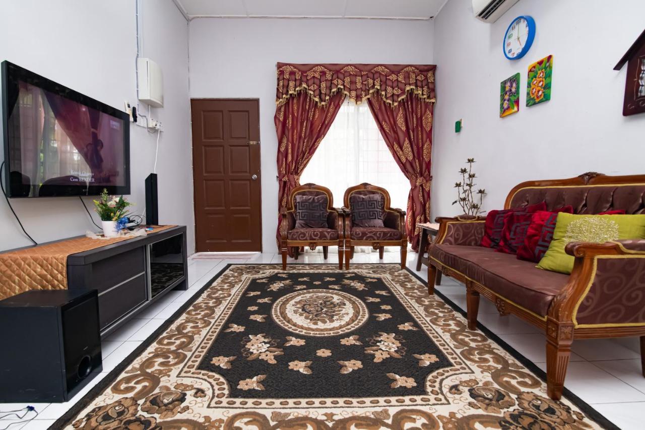 Tamu Nor Homestay Kuantan Exterior foto